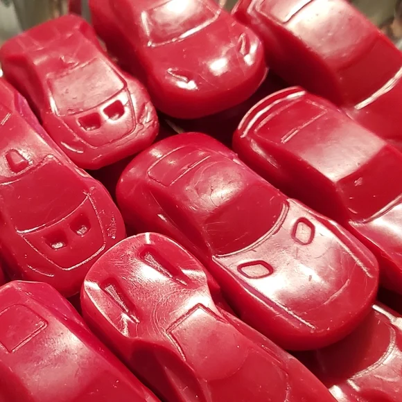 First Date ❤️12 Car Wax Melts Handmade Gift Box - Picture 4 of 10